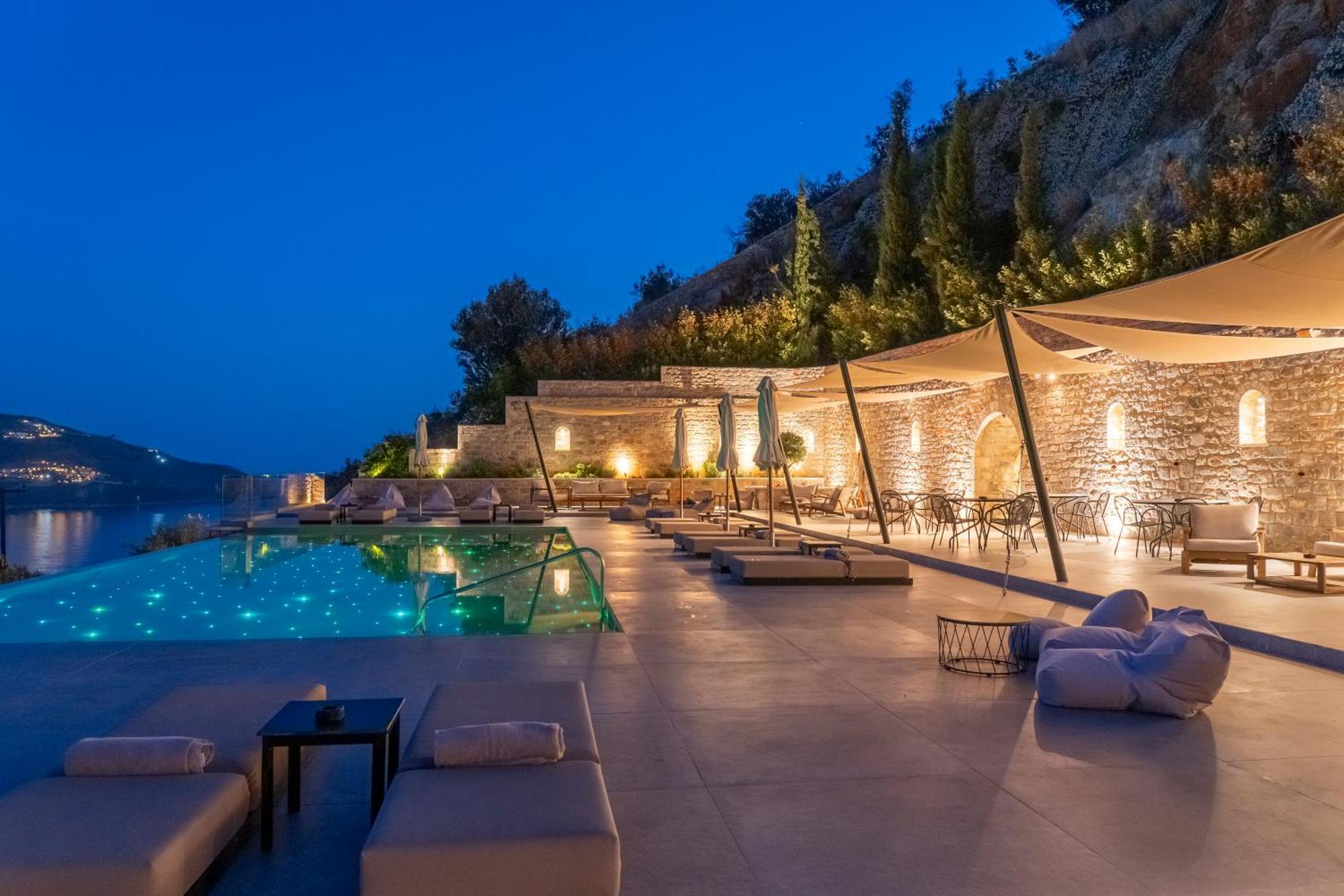 Manifest Boutique Hotel Ítilo Kültér fotó